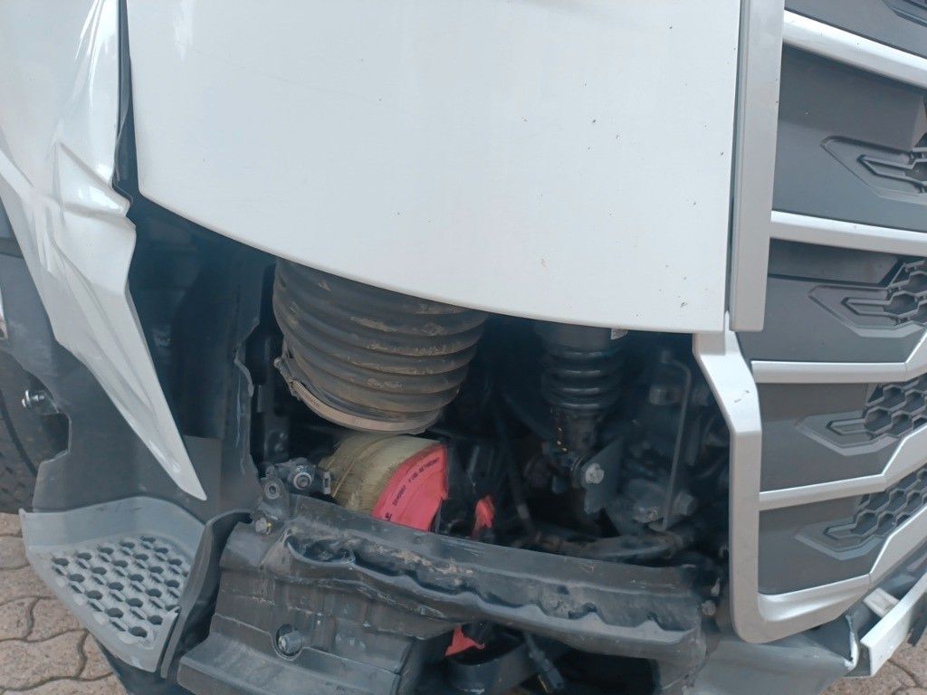 Fahrzeugabbildung DAF XF 530 Low Deck Intarder Standklima
