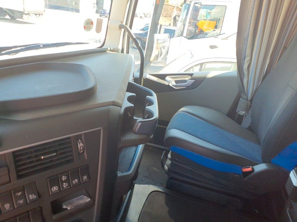 Fahrzeugabbildung Volvo FH 500 XL TC X-Low I-Park Cool Hubkupplung