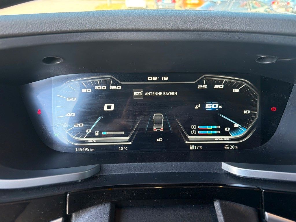 Fahrzeugabbildung DAF XF 530 Low Deck Intarder Standklima Smart 2 Tach