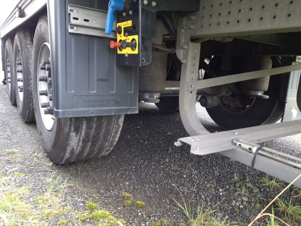 Fahrzeugabbildung Schmitz Cargobull SKO 24 Executive Doppelst. Lift Paletten Blumen