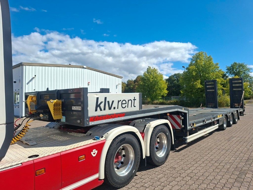 Fahrzeugabbildung Kässbohrer K-SLS 3 hydr. Schwanenhals Hydr. Rampen
