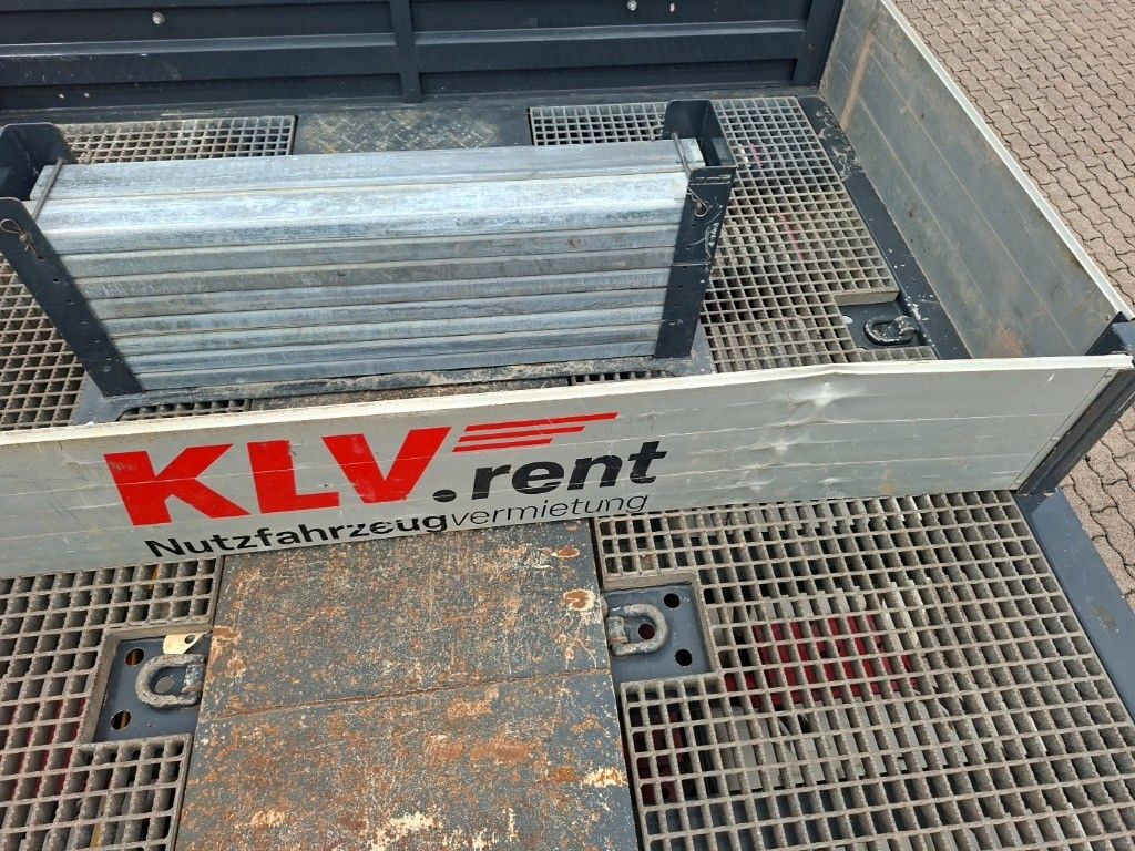 Fahrzeugabbildung Kässbohrer K-SLS 3 hydr. Schwanenhals Hydr. Rampen