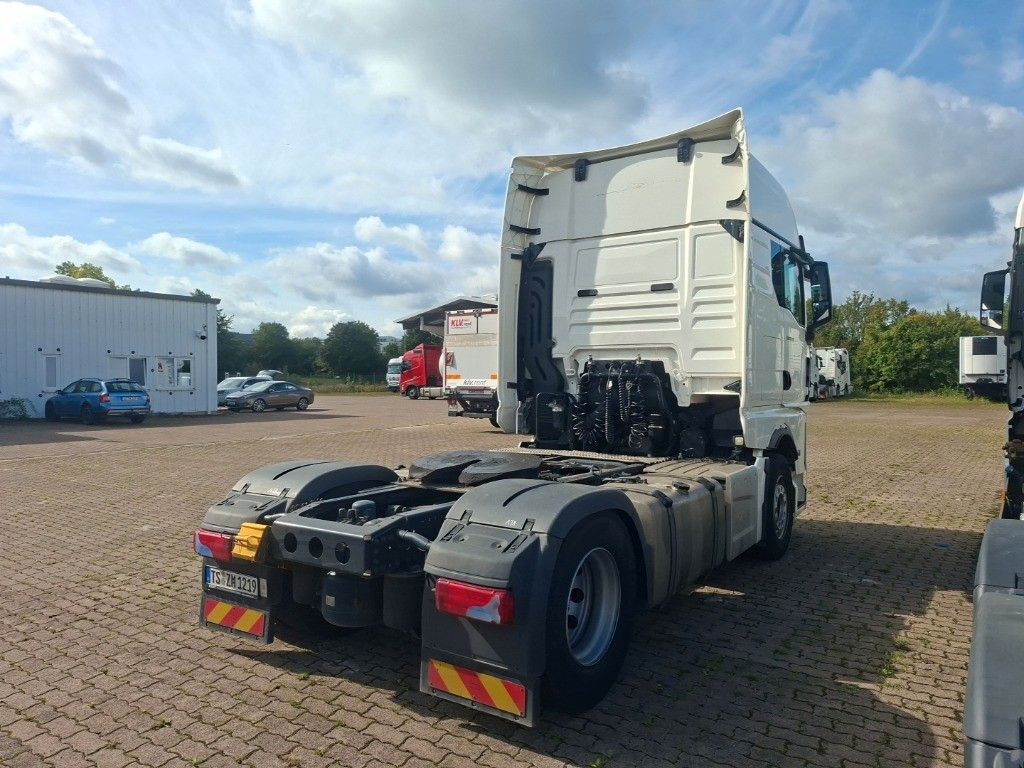 Fahrzeugabbildung MAN TGX 18.510 TG3 GX  Retarder ACC Standklima
