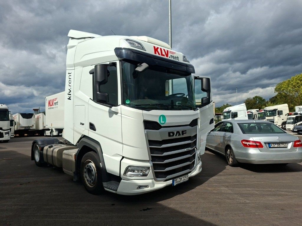 Fahrzeugabbildung DAF XF 530 Low Deck Intarder LED Standklima