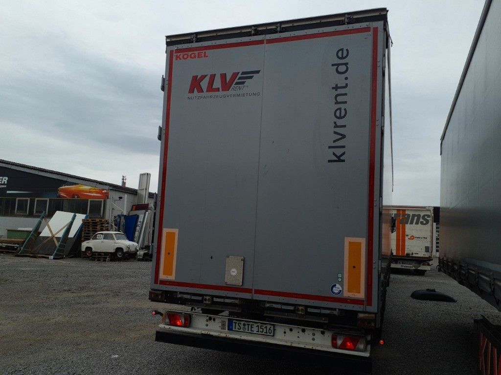 Fahrzeugabbildung Kögel S 24 MEGA Edscha Hubdach SAF Liftachse