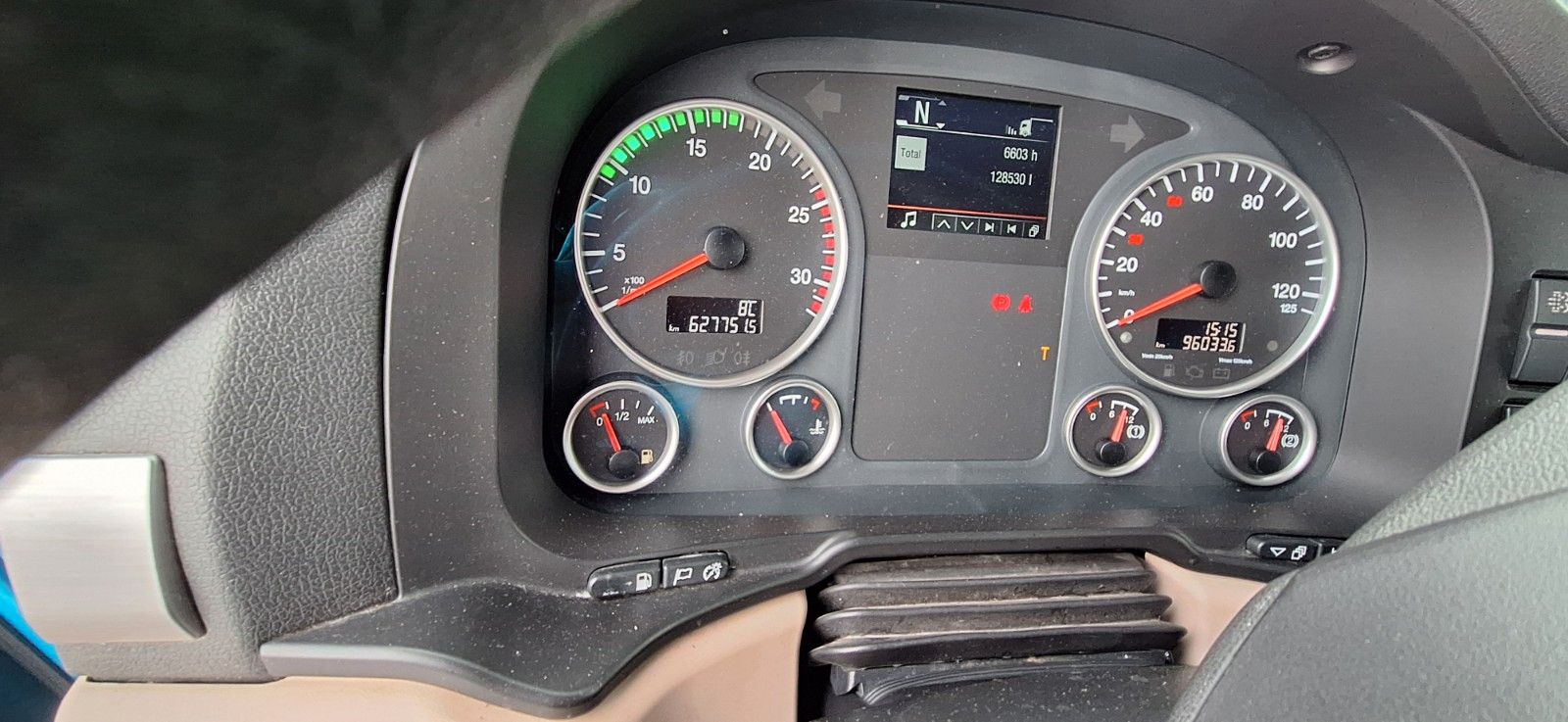 Fahrzeugabbildung MAN TGX 26.500 XLX  6x2 Wechsler Alcoa Intarder ALM