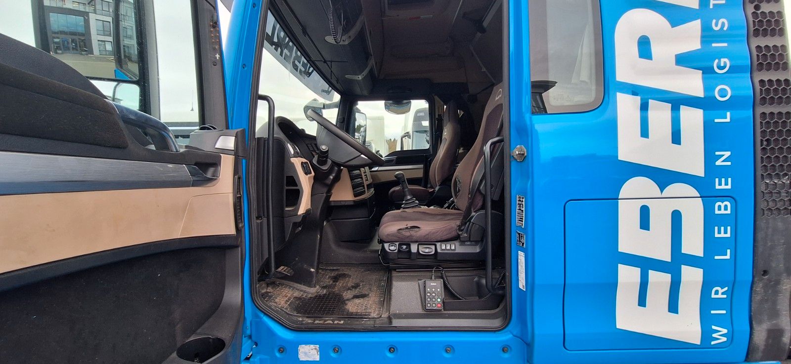 Fahrzeugabbildung MAN TGX 26.500 XLX  6x2 Wechsler Alcoa Intarder ALM