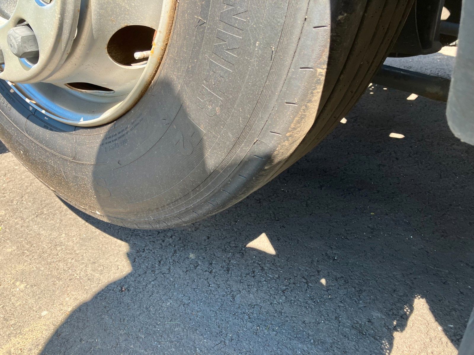 Fahrzeugabbildung DAF XF480 FAR SC 6x2 BDF 7,45  Intarder  Standklima