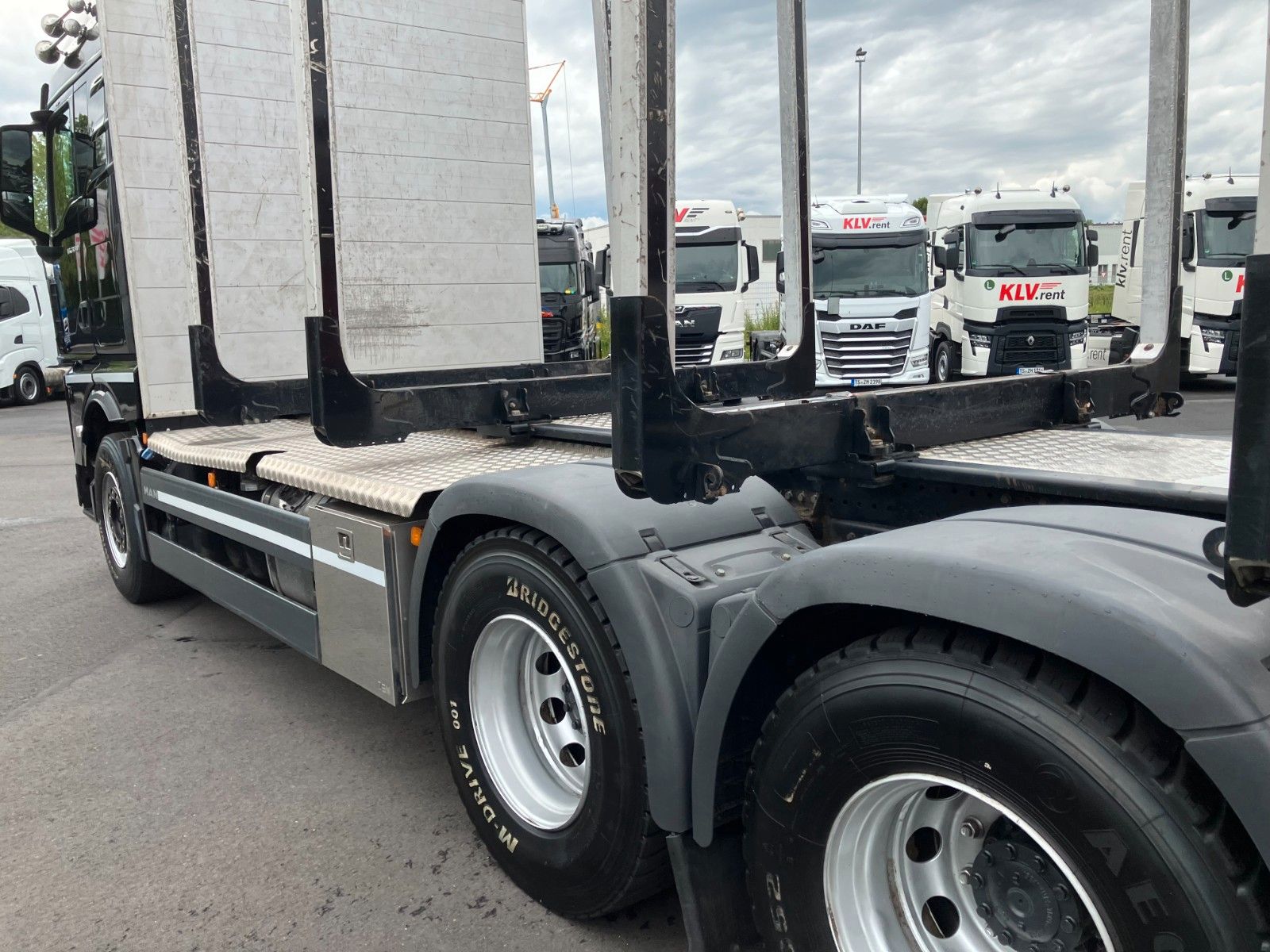 Fahrzeugabbildung MAN TGX 33.510 BL 6x4 Kurzholz Epsilon Q150Z96
