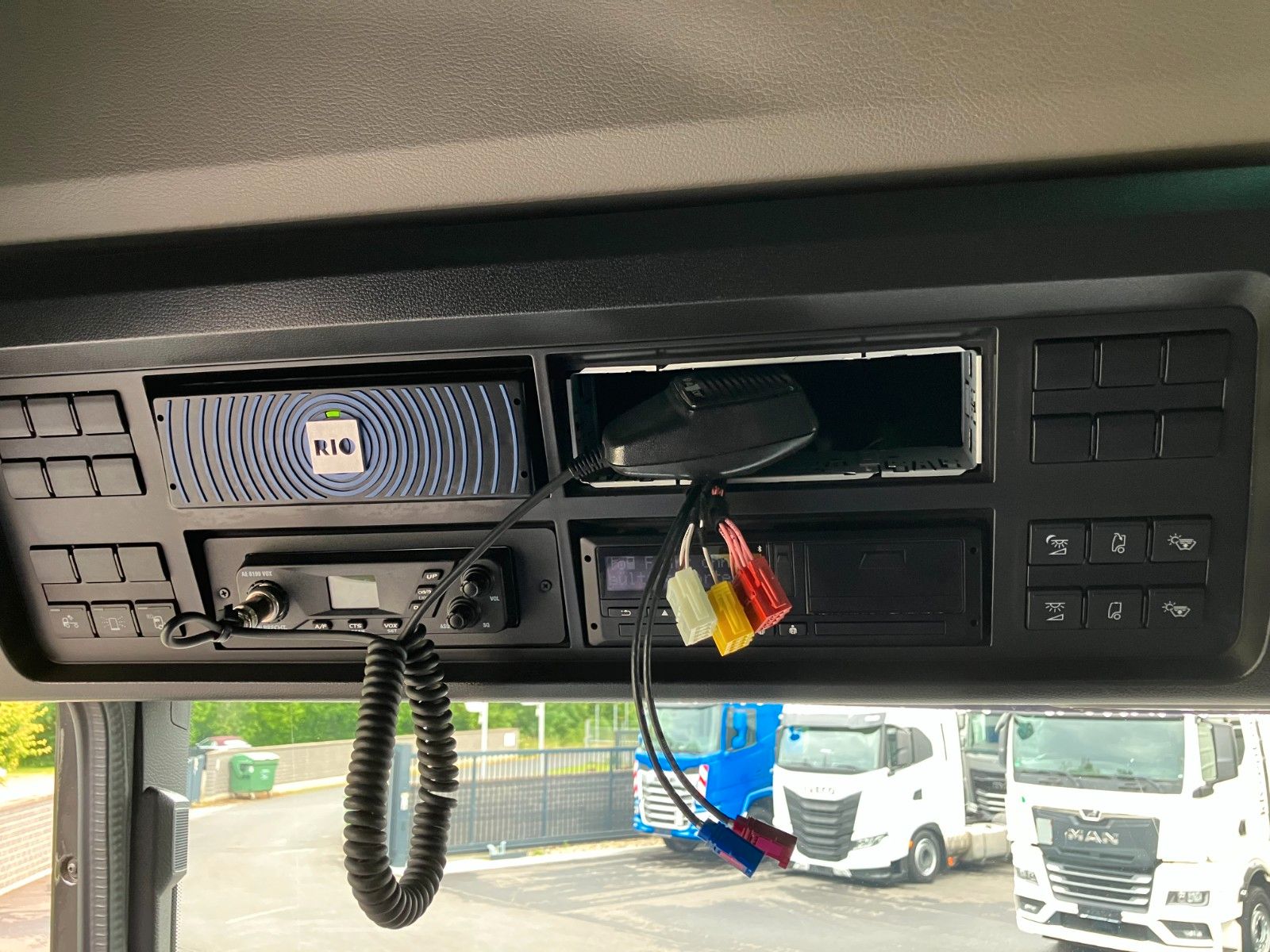 Fahrzeugabbildung MAN TGX 33.510 BL 6x4 Kurzholz Epsilon Q150Z96