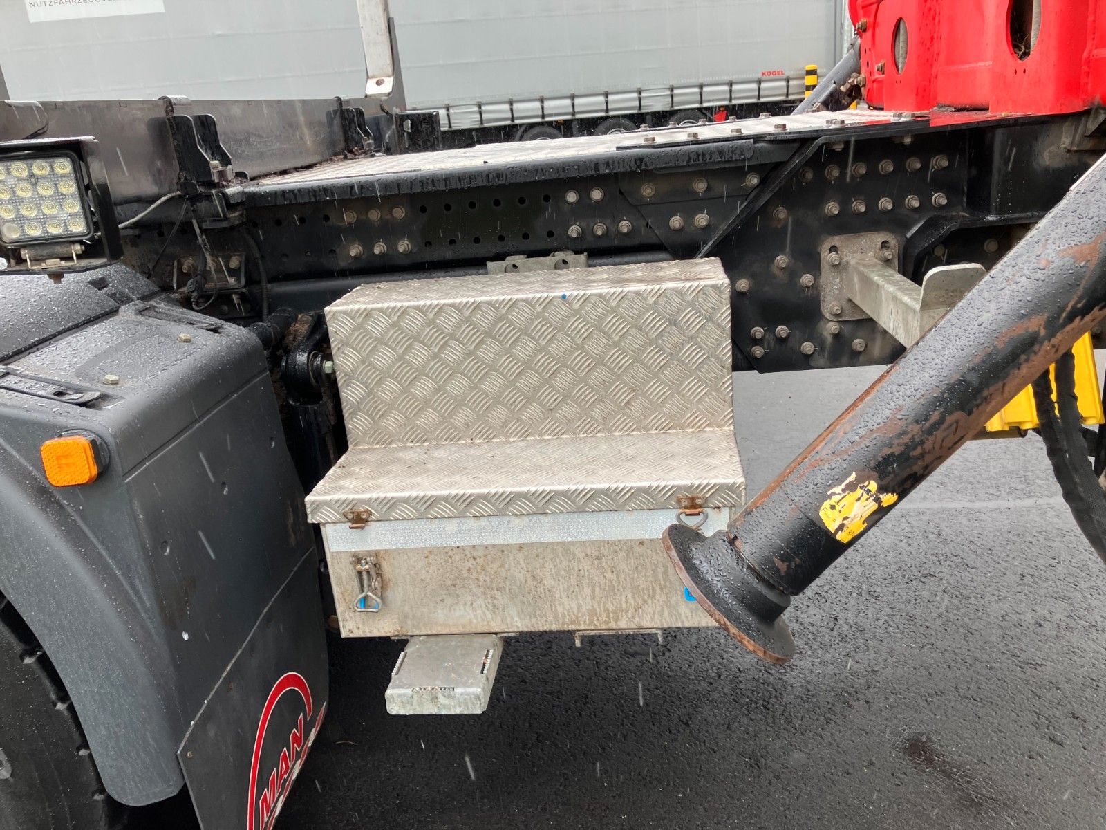 Fahrzeugabbildung MAN TGX 33.520 BL 6x4 Kurzholz Epsilon Q150Z96