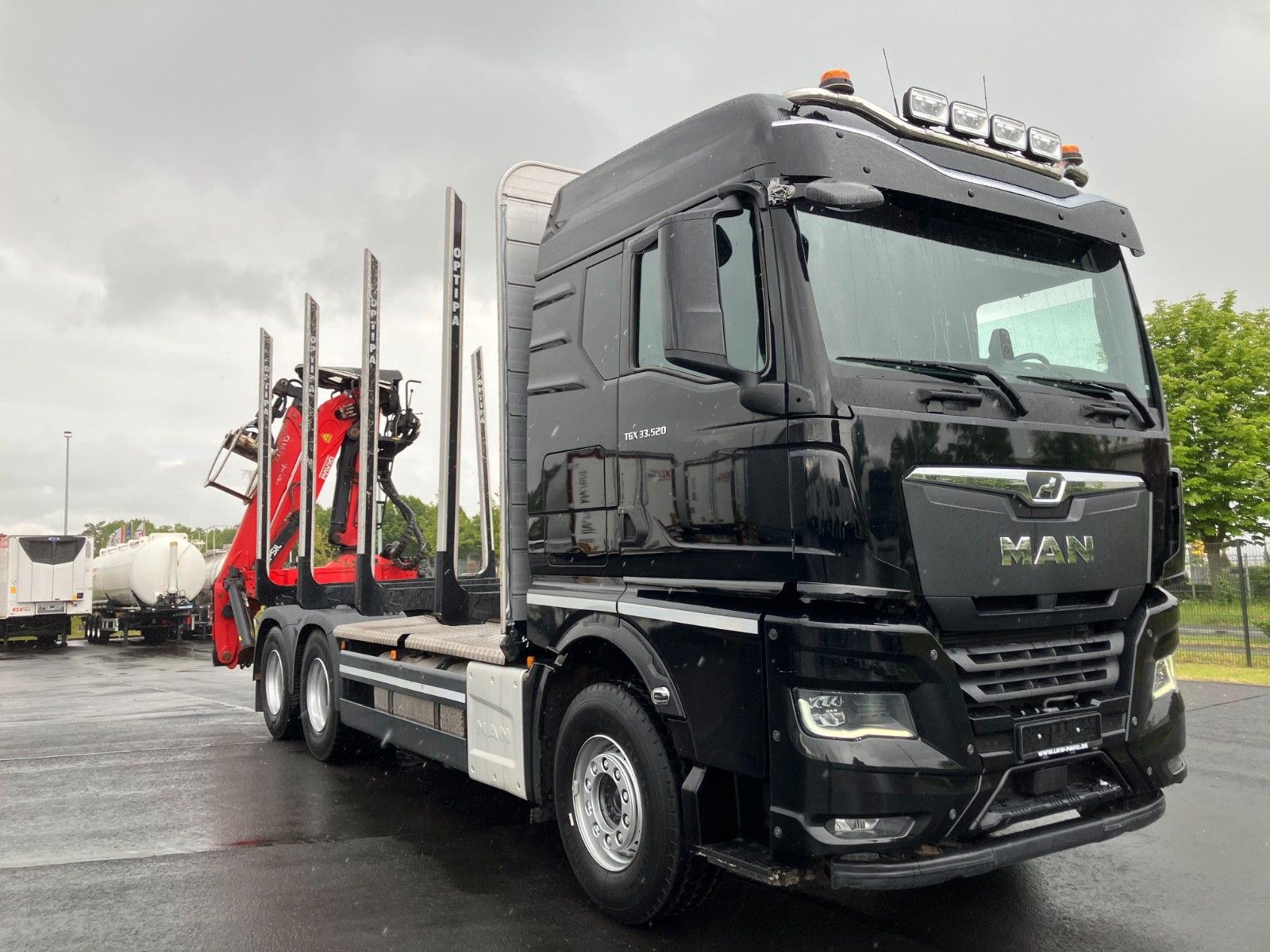 Fahrzeugabbildung MAN TGX 33.520 BL 6x4 Kurzholz Epsilon Q150Z96