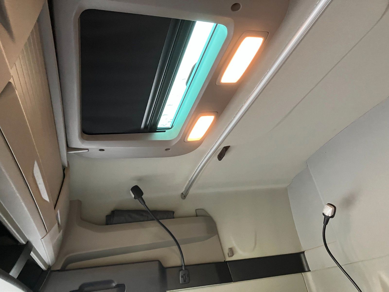Fahrzeugabbildung MAN TGX 33.520 BL 6x4 Kurzholz Epsilon Q150Z96