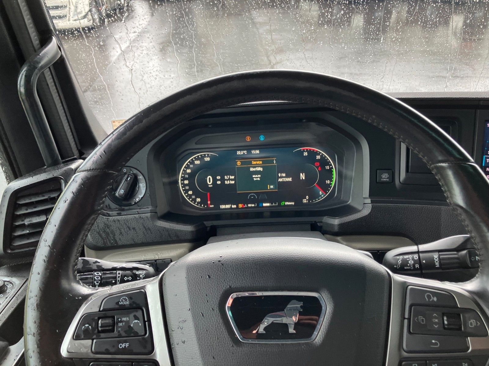Fahrzeugabbildung MAN TGX 33.520 BL 6x4 Kurzholz Epsilon Q150Z96
