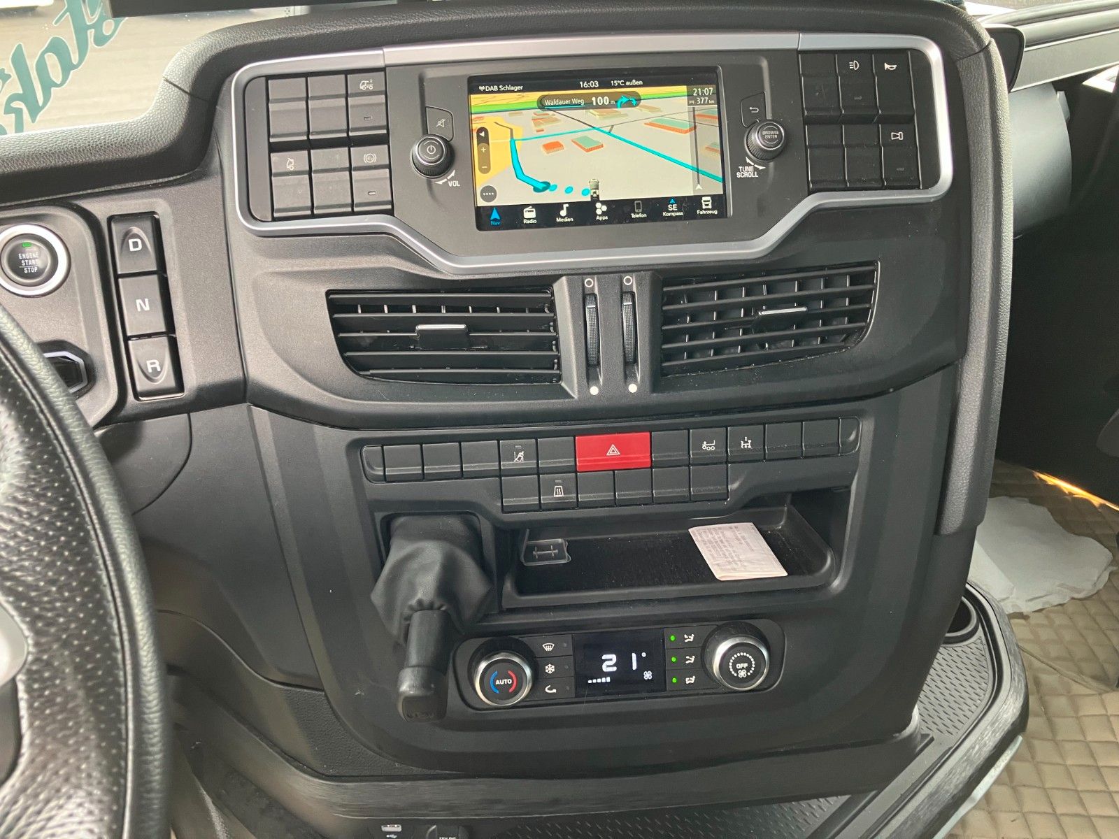 Fahrzeugabbildung Iveco S-WAY 490 Low Liner Intarder Hubsattelkupplung
