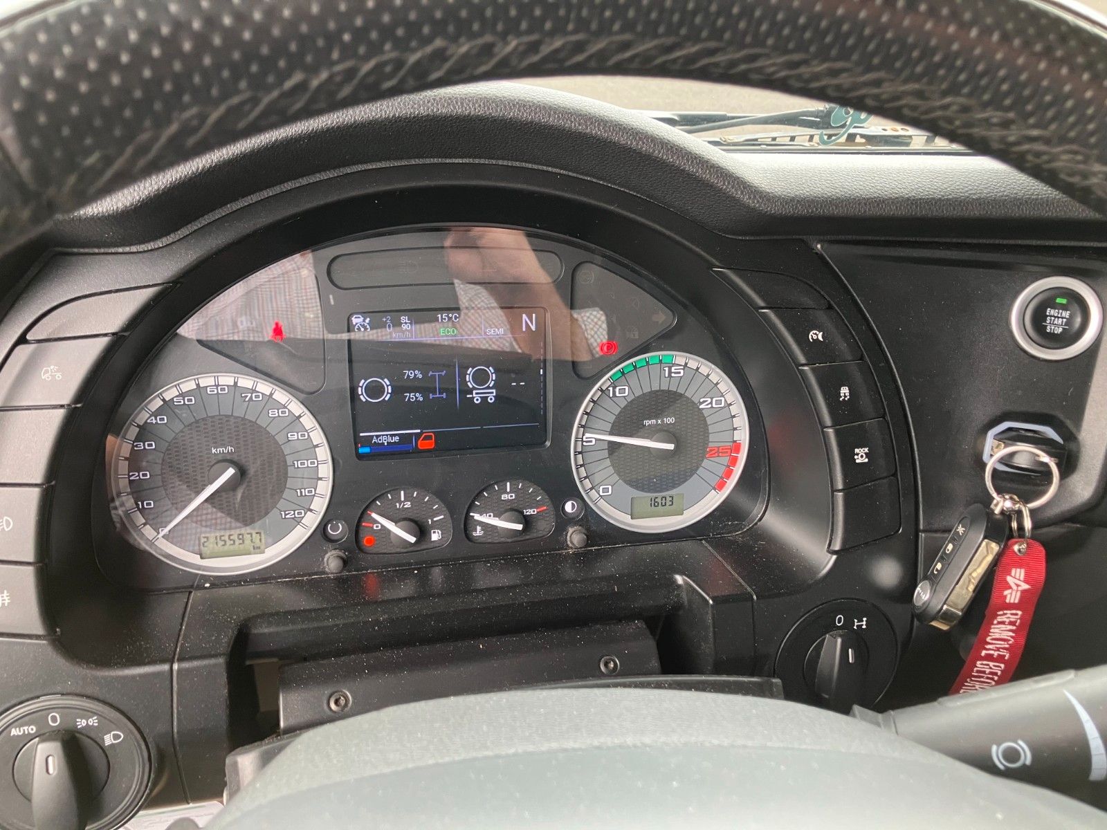 Fahrzeugabbildung Iveco S-WAY 490 Low Liner Intarder Hubsattelkupplung
