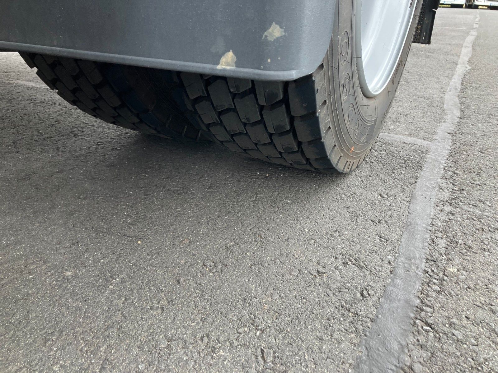 Fahrzeugabbildung Iveco S-WAY 490 Low Liner Intarder Hubsattelkupplung