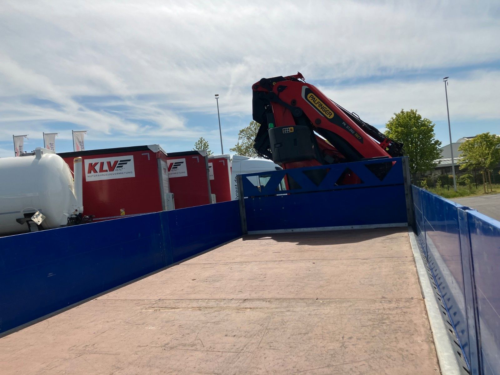 Fahrzeugabbildung MAN TGX 26.510 6x2 Kran PK 37.002 TEC 7 JiB
