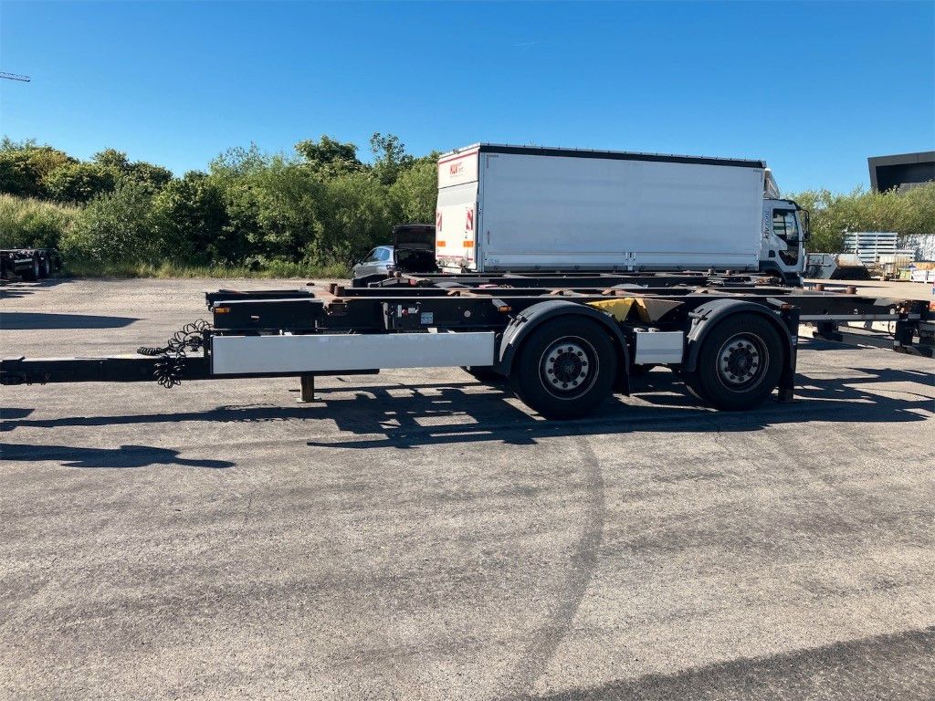 Fahrzeugabbildung Krone ZZW 18 Tandem BDF-Midi  Box Carrier