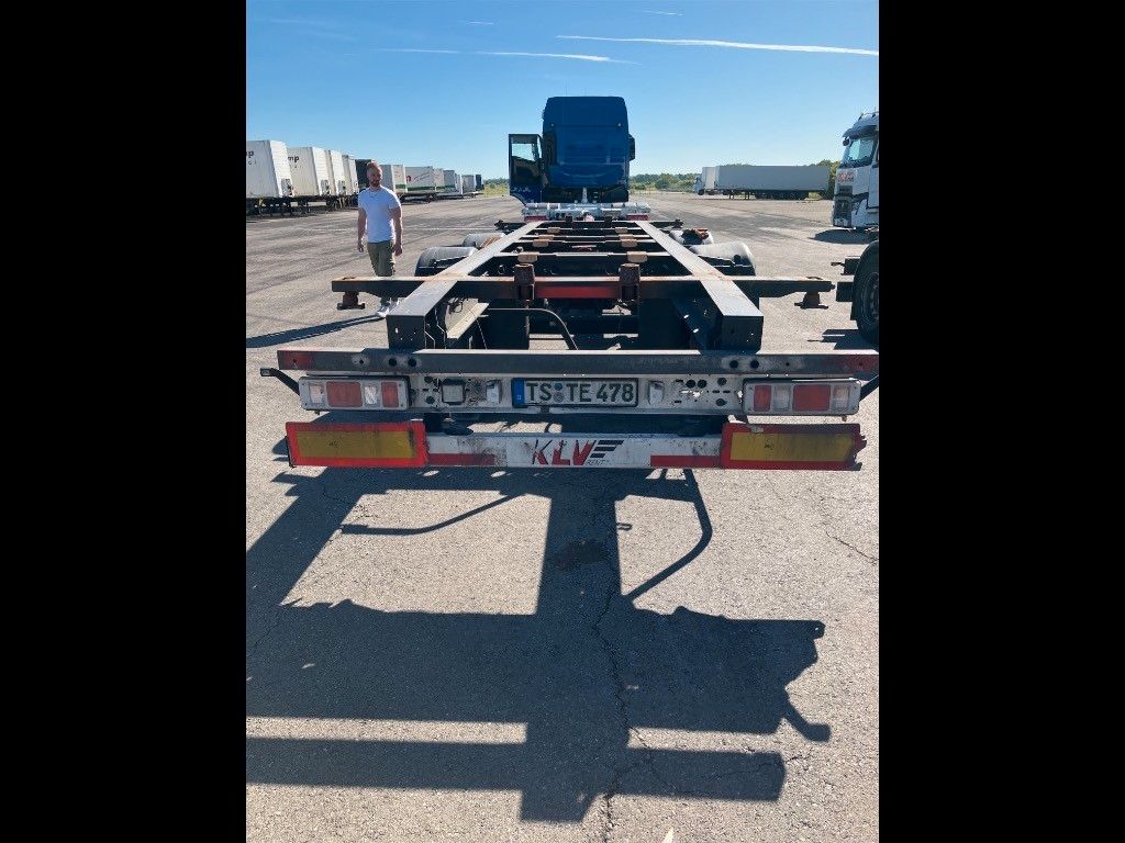 Fahrzeugabbildung Krone ZZW 18 Tandem BDF-Midi  Box Carrier