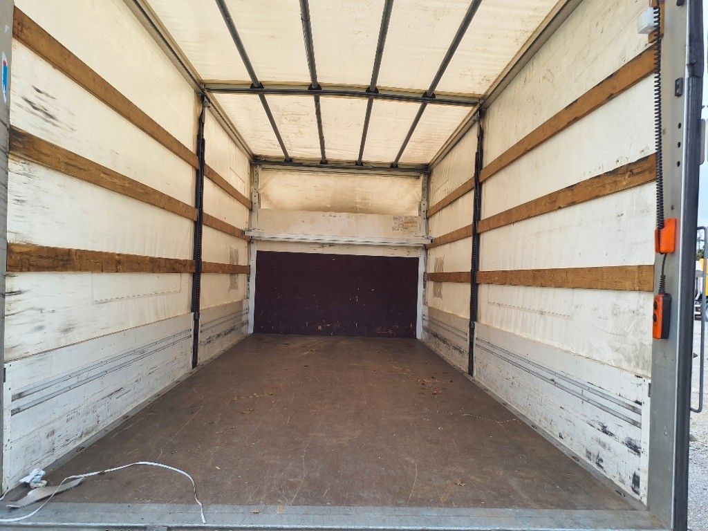 Fahrzeugabbildung MAN TGL 8.190 BL Plane LBW  AHK Automatik