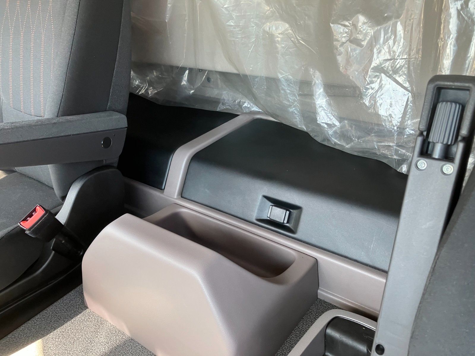 Fahrzeugabbildung DAF LF 16.290 Fernhaus Schiebeplane LBW AHK Edscha