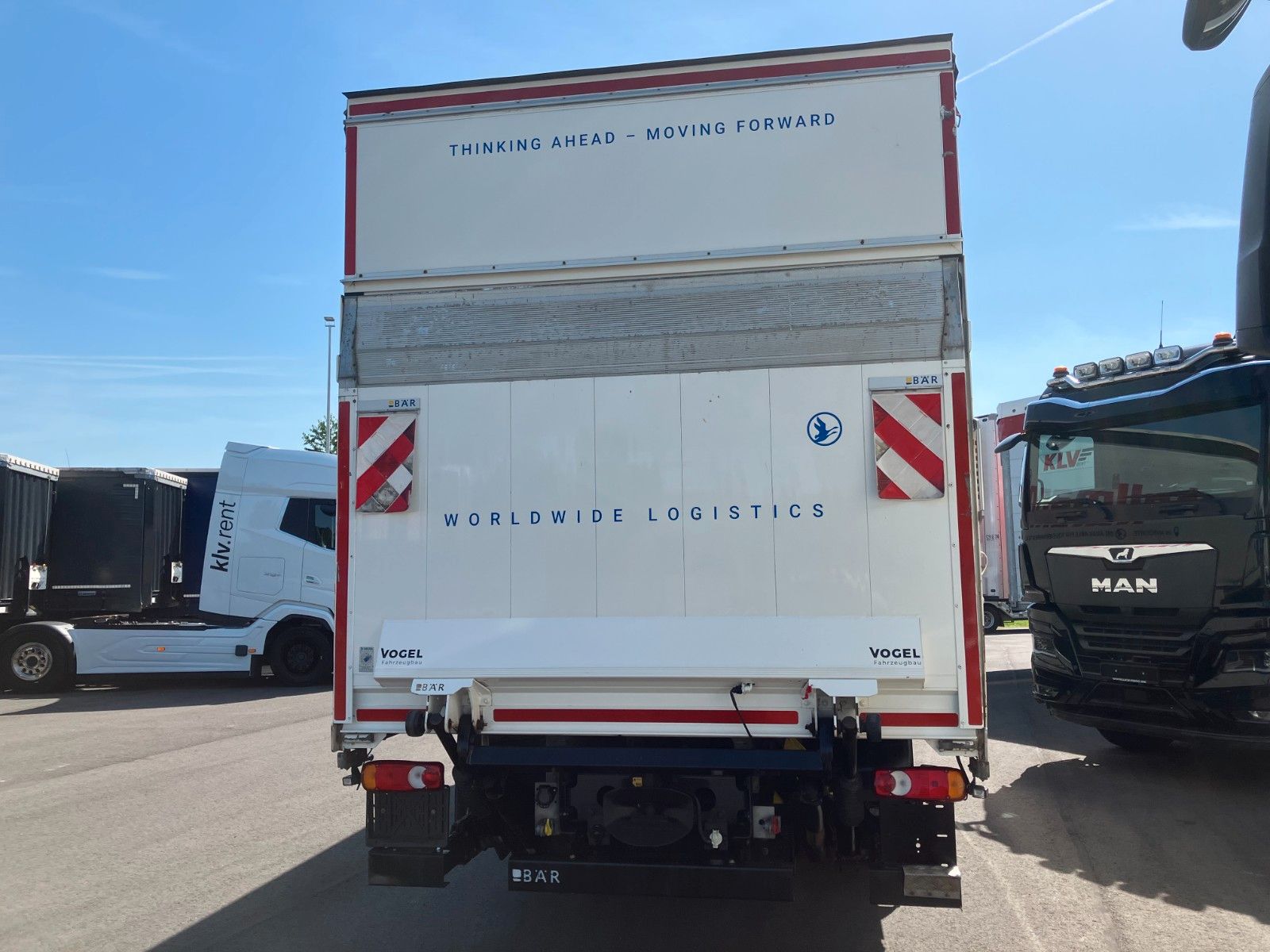 Fahrzeugabbildung DAF LF 16.290 Fernhaus Schiebeplane LBW AHK Edscha