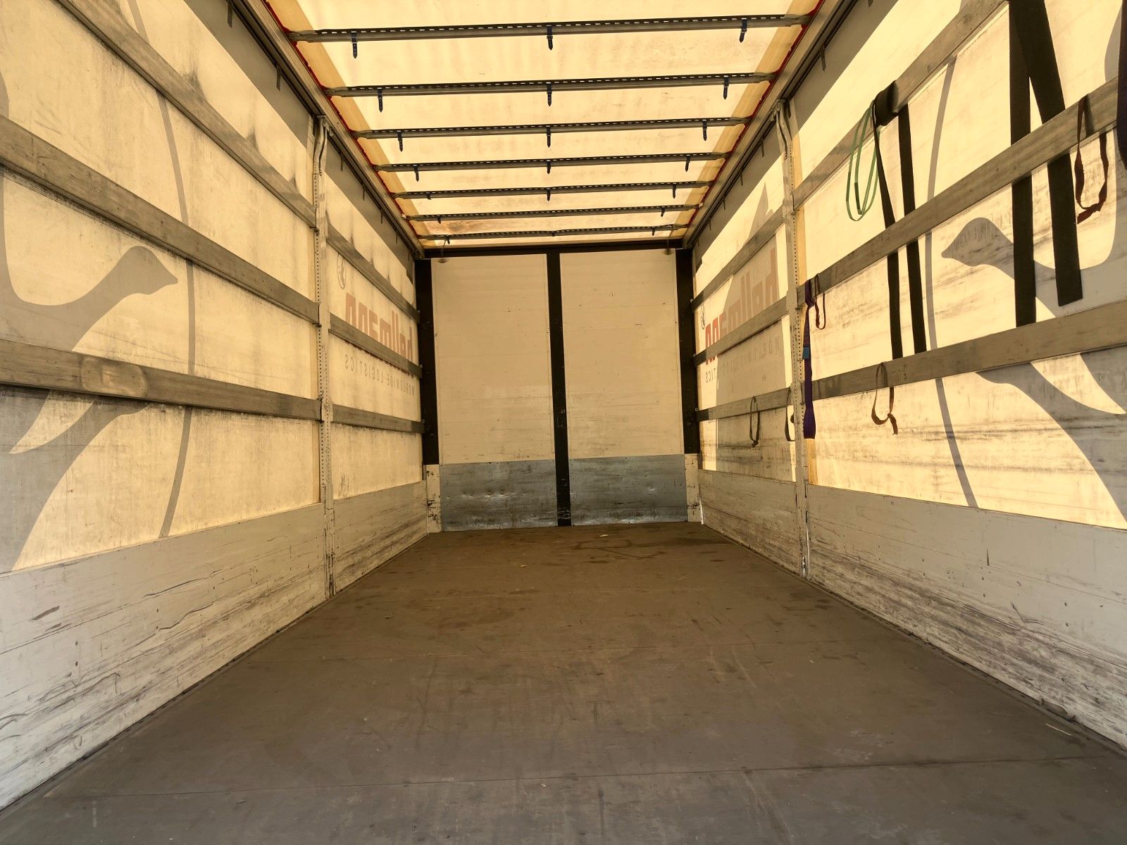 Fahrzeugabbildung DAF LF 16.290 Fernhaus Schiebeplane LBW AHK Edscha