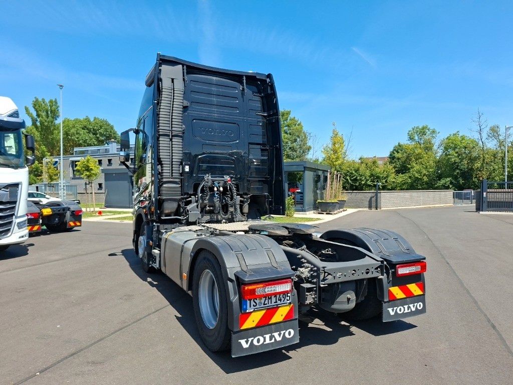 Fahrzeugabbildung Volvo FH 500 Globe XL I-Park Cool ACC LED