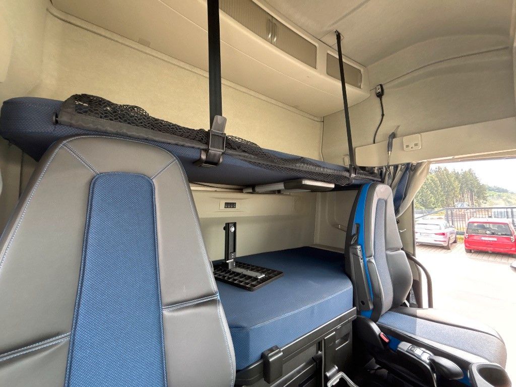 Fahrzeugabbildung Volvo FH 500 Globe XL, I-Park Cool, I-See, LED