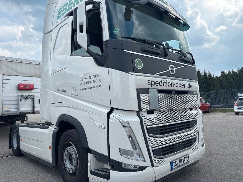 Fahrzeugabbildung Volvo FH 500 Globe XL, I-Park Cool, I-See, LED