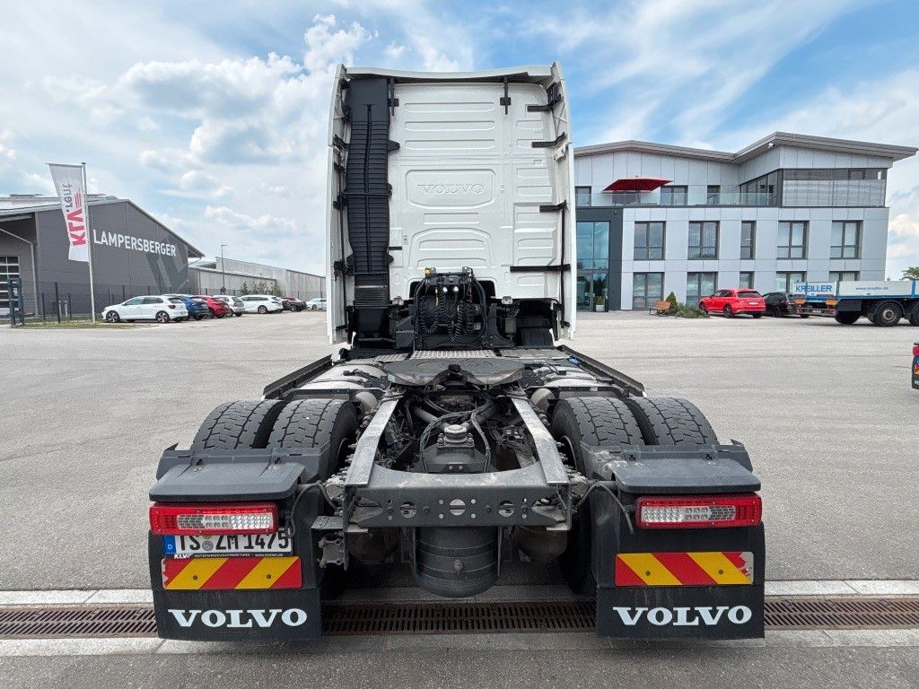 Fahrzeugabbildung Volvo FH 500 Globe XL, I-Park Cool, I-See, LED