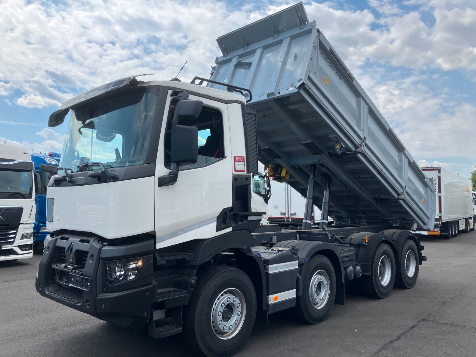 Fahrzeugabbildung Renault C 480 8x4 Kipper Meiller Bordmatik