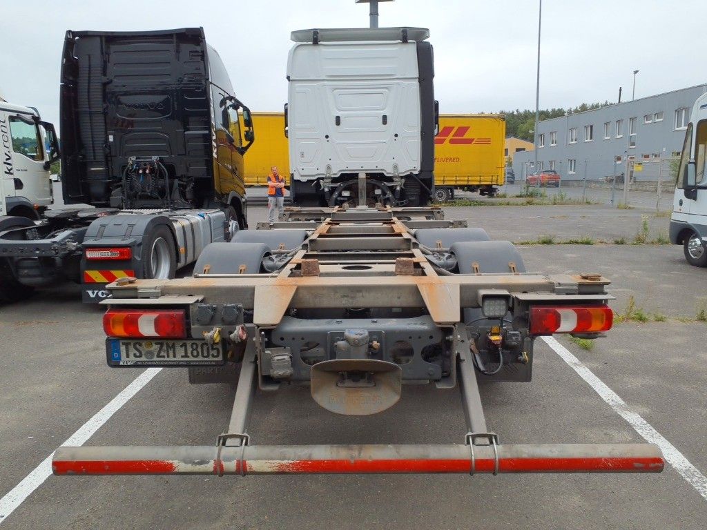 Fahrzeugabbildung Mercedes-Benz Actros 2545 Maxi Wechsler Big Retarder 2xAHK