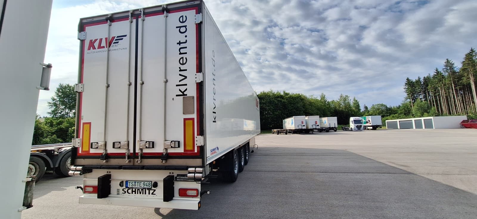 Fahrzeugabbildung Schmitz Cargobull SKO 24 Executive Doppelstock