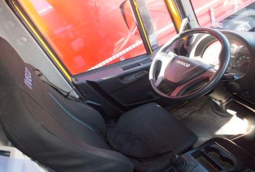 Fahrzeugabbildung Iveco EuroCargo ML 140 E 25 Plane LBW AHK
