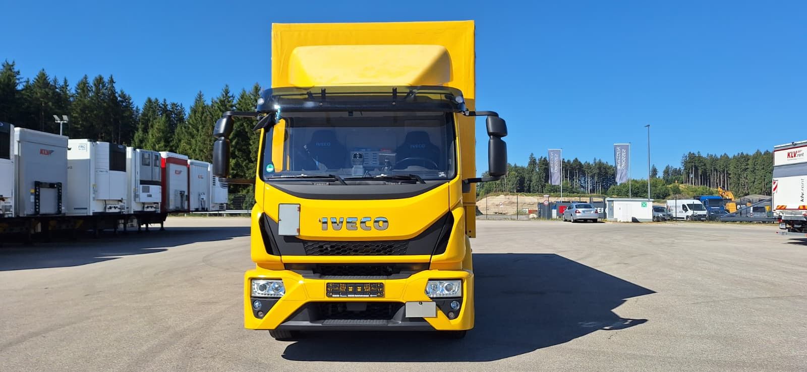 Fahrzeugabbildung Iveco EuroCargo ML 140 E 25 Plane LBW AHK