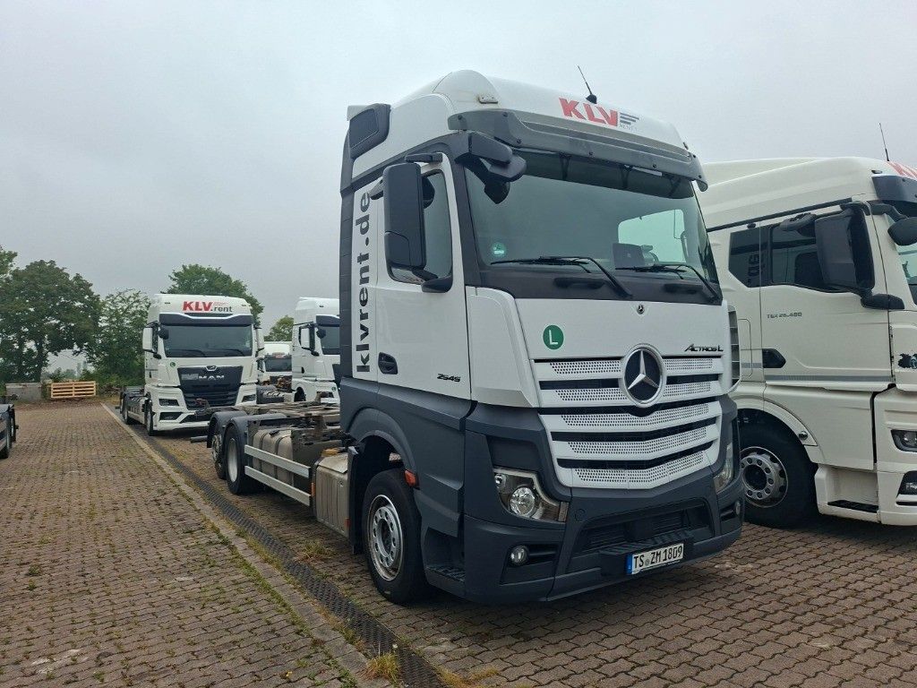 Fahrzeugabbildung Mercedes-Benz Actros 2545 Maxi Wechsler Big Retarder 2xAHK
