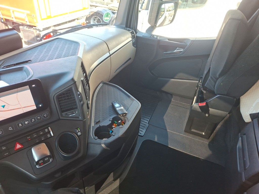 Fahrzeugabbildung Mercedes-Benz Actros 2545 Maxi Wechsler Big Retarder 2xAHK