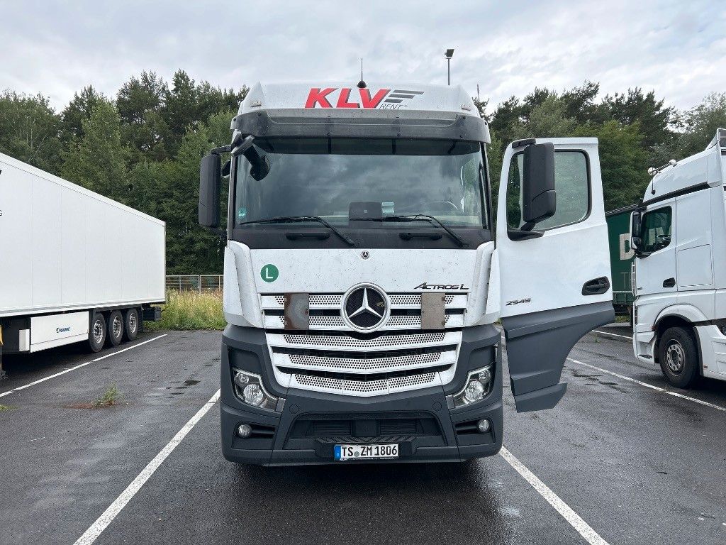 Fahrzeugabbildung Mercedes-Benz Actros 2545 Maxi Wechsler Big Retarder 2xAHK