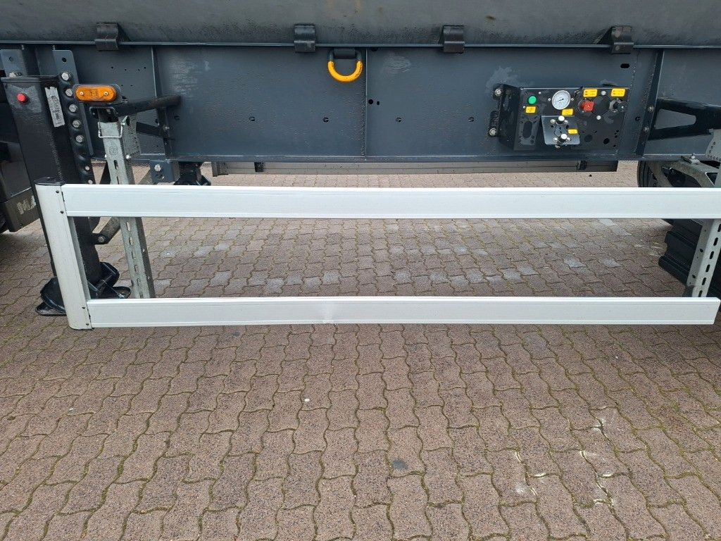 Fahrzeugabbildung Wielton 55m3 Hardox-Stahlmulde Scrap Schrott SAF