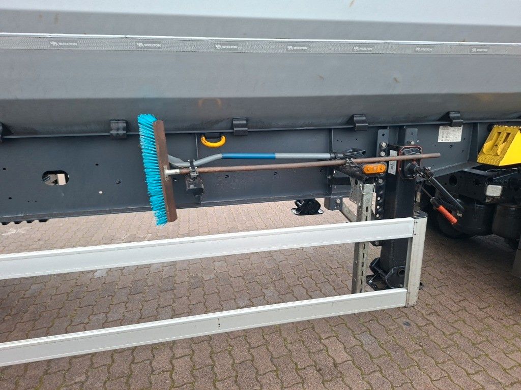 Fahrzeugabbildung Wielton 55m3 Hardox-Stahlmulde Scrap Schrott SAF