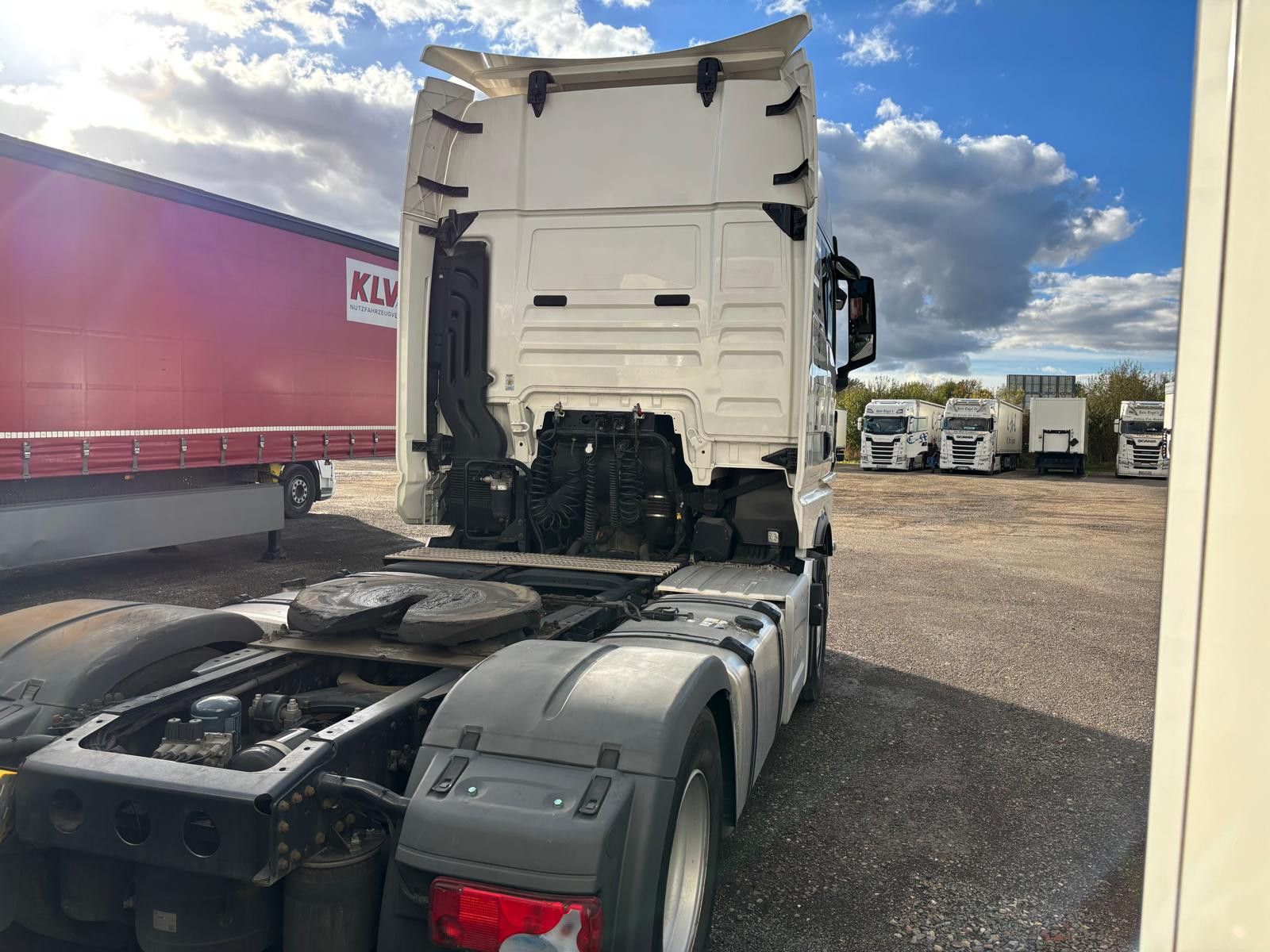 Fahrzeugabbildung MAN TGX 18.510 TG3 GX  Retarder ACC Standklima